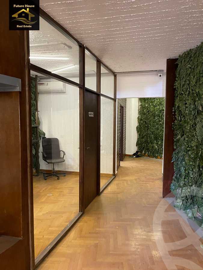 https://aqarmap.com.eg/ar/listing/6068104-for-rent-cairo-el-maadi-sarayat-el-maadi-street-15