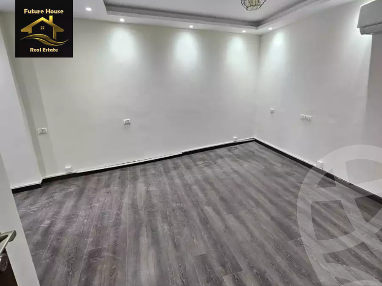 https://aqarmap.com.eg/en/listing/6077635-for-rent-cairo-el-maadi-compounds-rayhanah-plaza