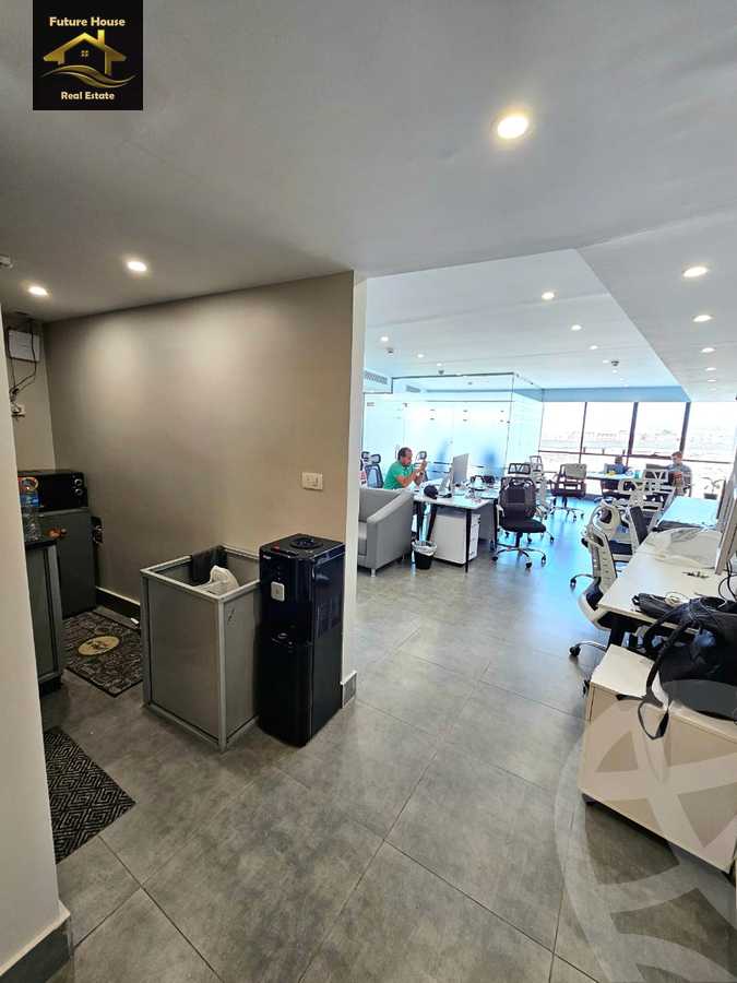 https://aqarmap.com.eg/en/listing/6085177-for-rent-cairo-el-maadi-compounds-rayhanah-plaza