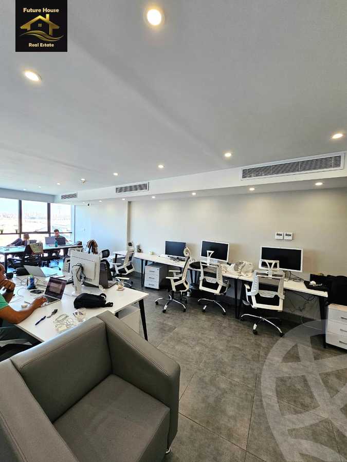 https://aqarmap.com.eg/en/listing/6085177-for-rent-cairo-el-maadi-compounds-rayhanah-plaza