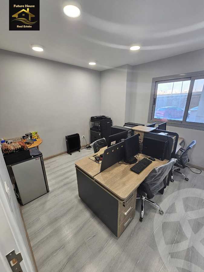 https://aqarmap.com.eg/ar/listing/6087463-for-rent-cairo-el-maadi-compounds-kmbwnd-wn-qtmyh-m-mr-lmrshdy