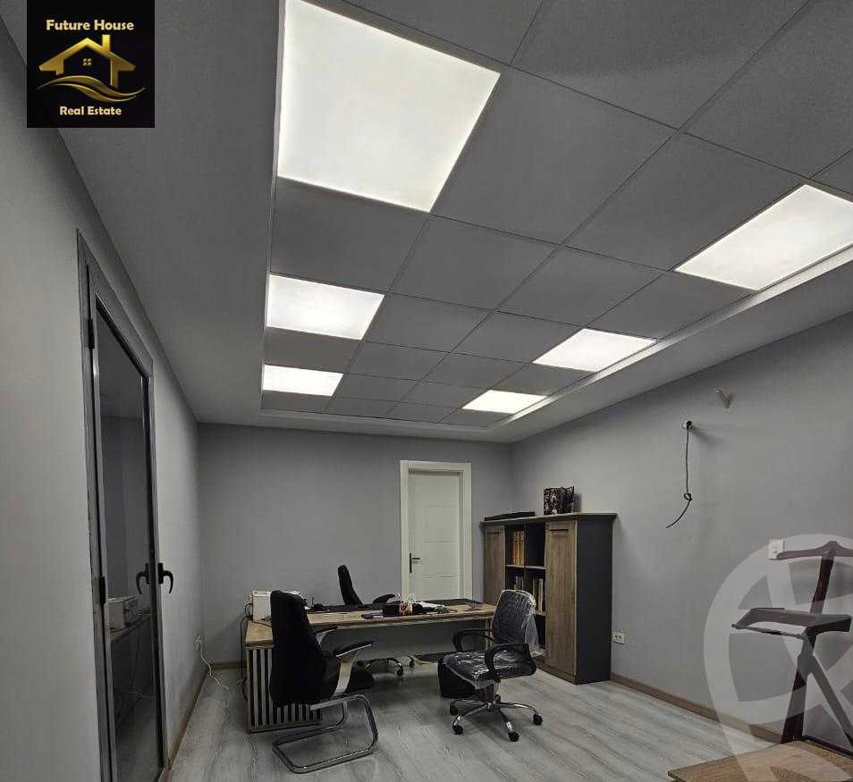 https://aqarmap.com.eg/ar/listing/6087463-for-rent-cairo-el-maadi-compounds-kmbwnd-wn-qtmyh-m-mr-lmrshdy