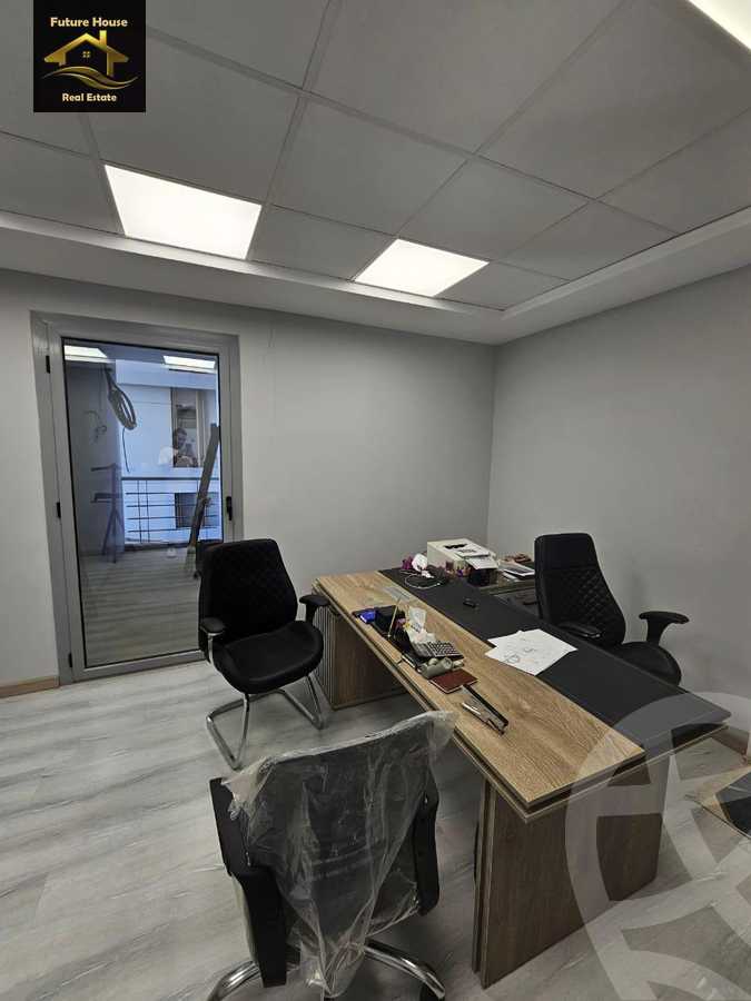 https://aqarmap.com.eg/ar/listing/6087463-for-rent-cairo-el-maadi-compounds-kmbwnd-wn-qtmyh-m-mr-lmrshdy
