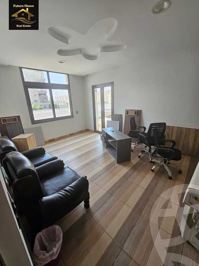 https://aqarmap.com.eg/en/listing/6095671-for-rent-cairo-el-maadi-compounds-rayhanah-residence