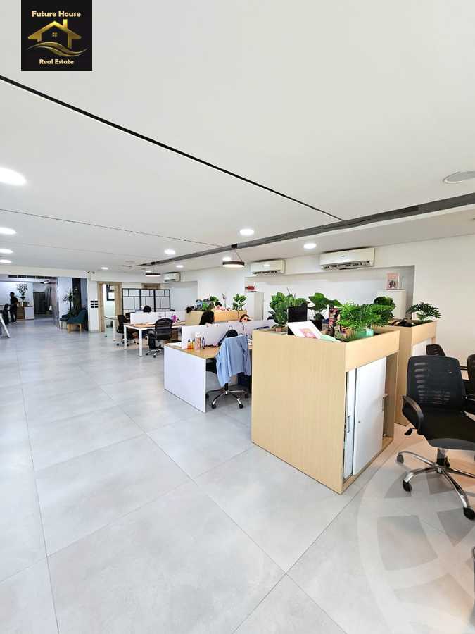 https://aqarmap.com.eg/ar/listing/6095813-for-rent-cairo-el-maadi-compounds-kmbwnd-wn-qtmyh-m-mr-lmrshdy