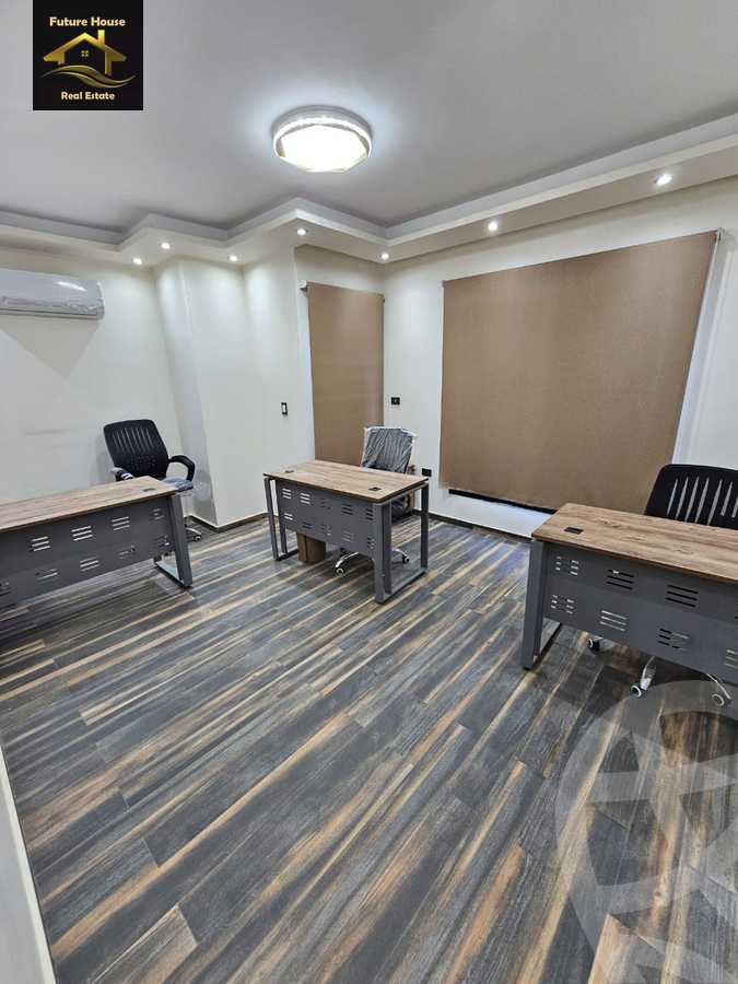 https://aqarmap.com.eg/en/listing/6121524-for-rent-cairo-el-maadi-compounds-rayhanah-plaza