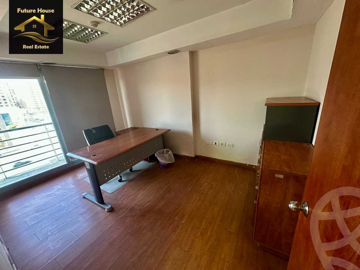 https://aqarmap.com.eg/en/listing/6126794-for-rent-cairo-el-maadi-compounds-bavaria-town