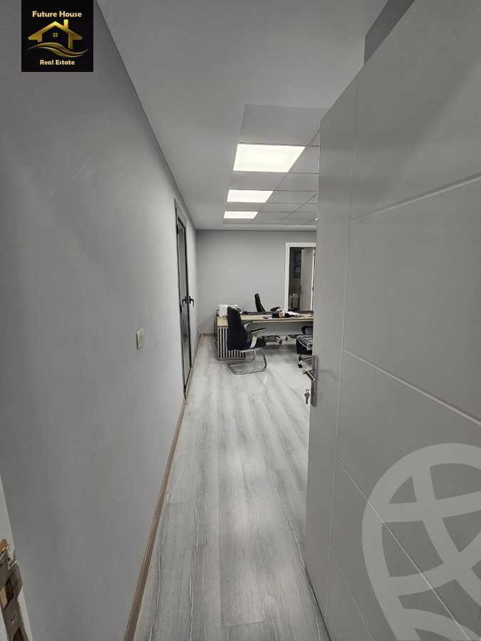 https://aqarmap.com.eg/ar/listing/6127001-for-rent-cairo-el-maadi-compounds-kmbwnd-wn-qtmyh-m-mr-lmrshdy