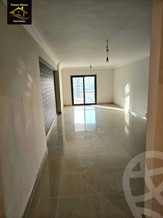 https://aqarmap.com.eg/ar/listing/6131522-for-rent-cairo-el-maadi-compounds-rayhanah-residence
