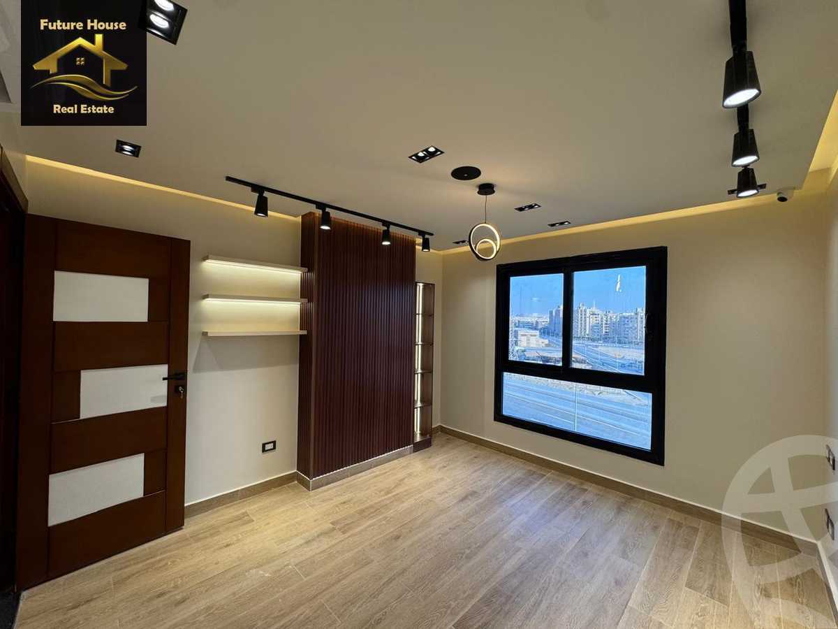 https://aqarmap.com.eg/en/listing/6133981-for-rent-cairo-el-maadi-compounds-rayhanah-plaza