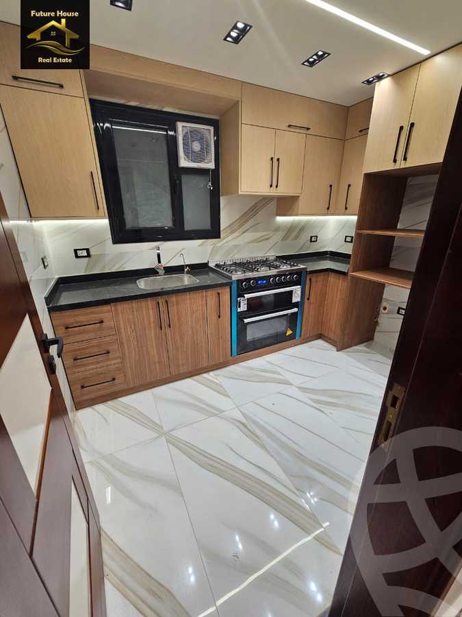 https://aqarmap.com.eg/en/listing/6133981-for-rent-cairo-el-maadi-compounds-rayhanah-plaza