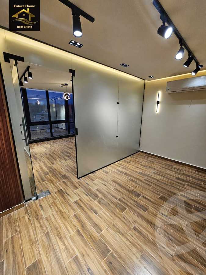 https://aqarmap.com.eg/en/listing/6133981-for-rent-cairo-el-maadi-compounds-rayhanah-plaza