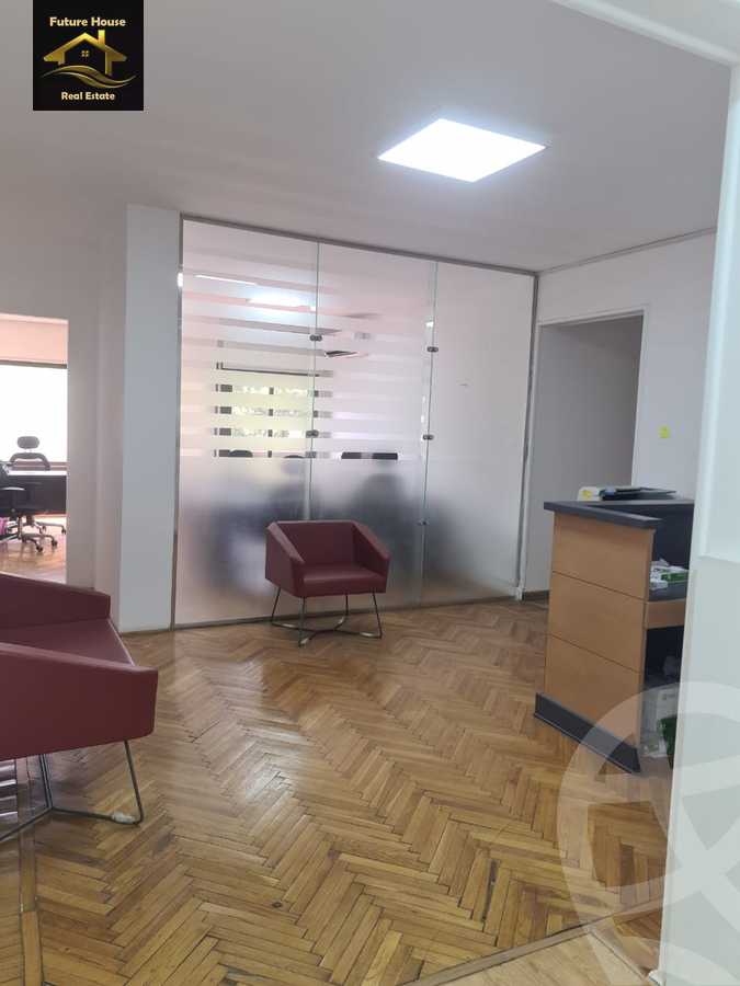 https://aqarmap.com.eg/en/listing/6134048-for-rent-cairo-el-maadi-sarayat-el-maadi-street-18