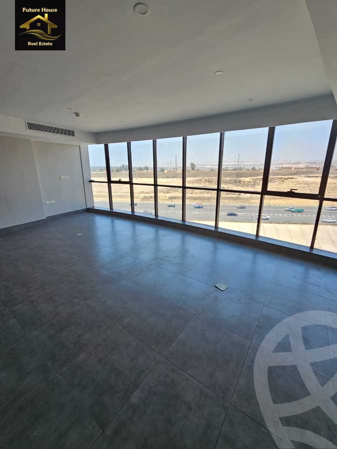 https://aqarmap.com.eg/en/listing/6154902-for-rent-cairo-el-maadi-compounds-rayhanah-plaza