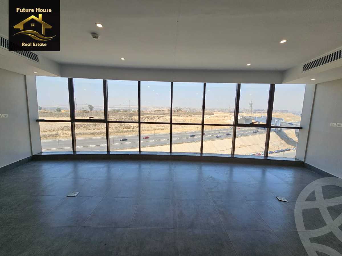 https://aqarmap.com.eg/en/listing/6154902-for-rent-cairo-el-maadi-compounds-rayhanah-plaza