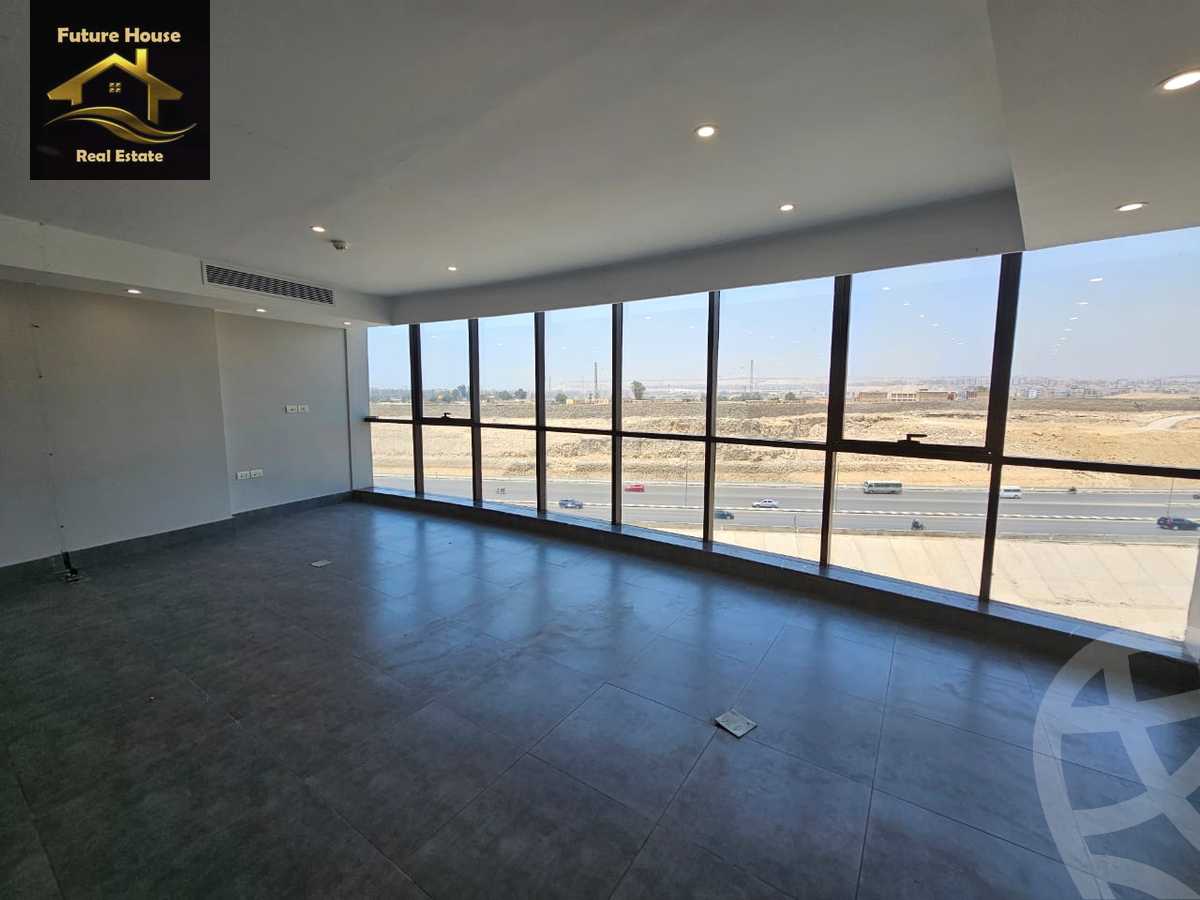 https://aqarmap.com.eg/en/listing/6154902-for-rent-cairo-el-maadi-compounds-rayhanah-plaza