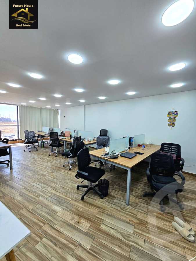 https://aqarmap.com.eg/en/listing/6156551-for-rent-cairo-el-maadi-compounds-rayhanah-plaza