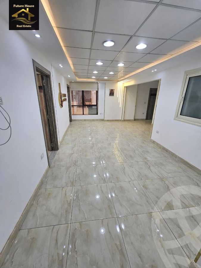 https://aqarmap.com.eg/en/listing/6162938-for-rent-cairo-el-maadi-zahraa-el-maadi-shr-krfwr-lryysy