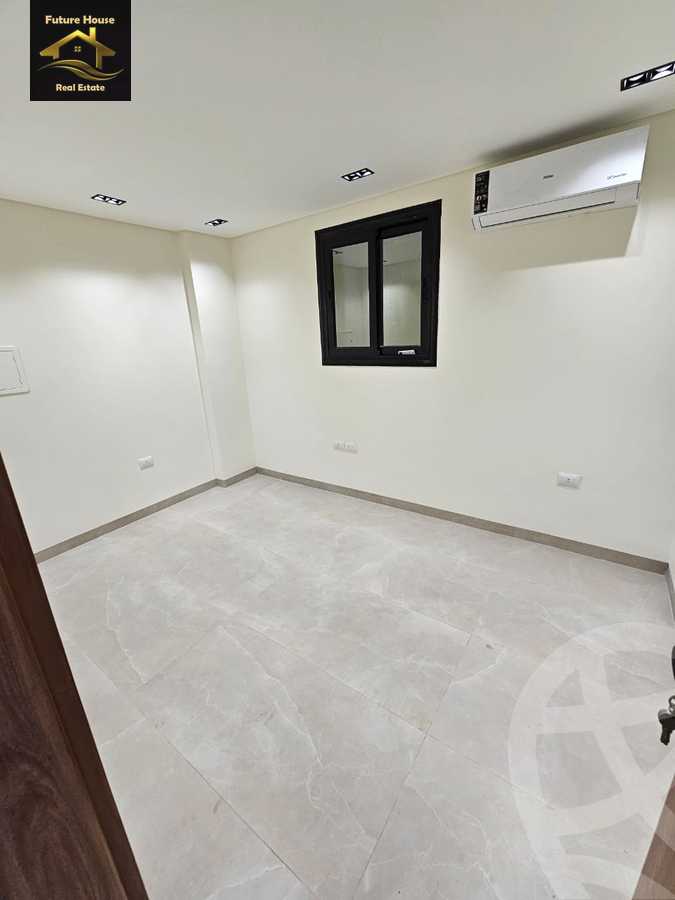 https://aqarmap.com.eg/ar/listing/6167581-for-rent-cairo-el-maadi-compounds-rayhanah-plaza