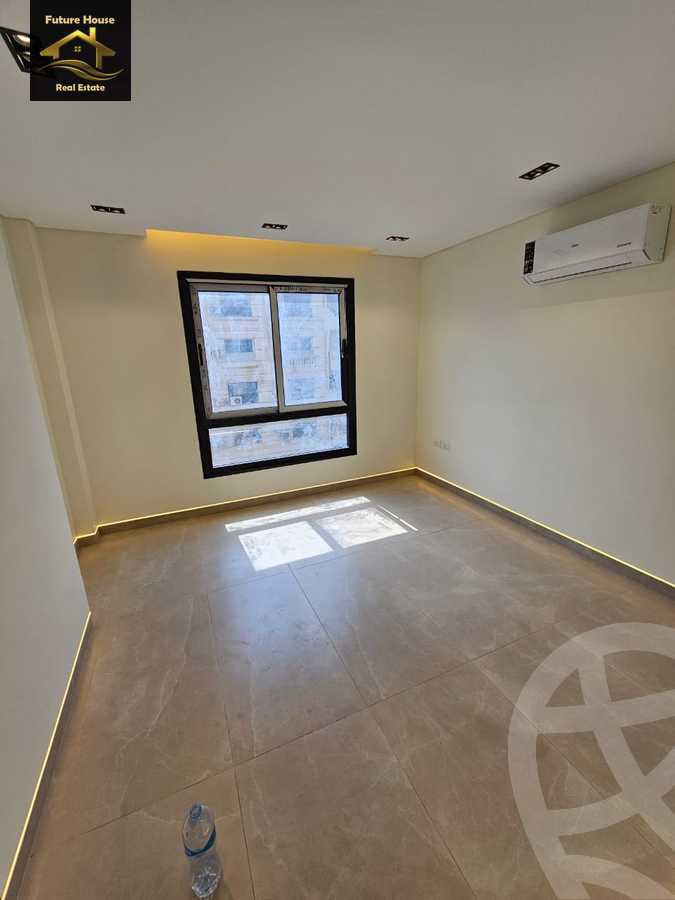 https://aqarmap.com.eg/ar/listing/6167581-for-rent-cairo-el-maadi-compounds-rayhanah-plaza