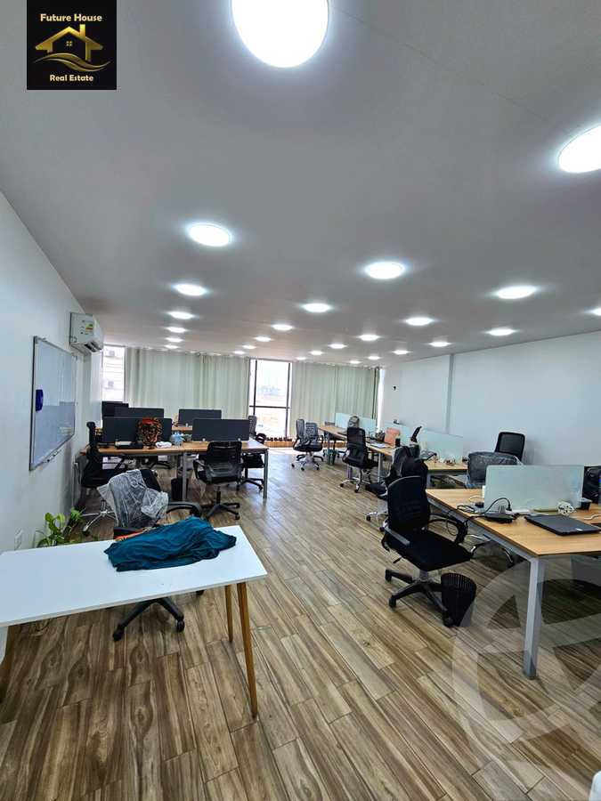https://aqarmap.com.eg/en/listing/6167807-for-rent-cairo-el-maadi-compounds-rayhanah-plaza
