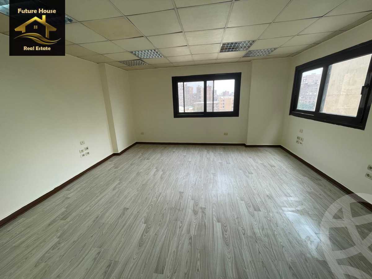 https://aqarmap.com.eg/en/listing/6171102-for-rent-cairo-el-maadi-kornish-el-maadi-brj-thmn