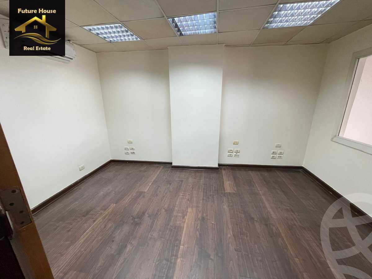https://aqarmap.com.eg/en/listing/6171102-for-rent-cairo-el-maadi-kornish-el-maadi-brj-thmn