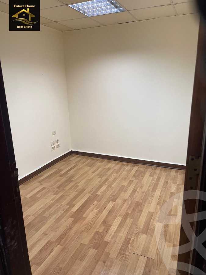 https://aqarmap.com.eg/en/listing/6171119-for-rent-cairo-el-maadi-kornish-el-maadi-brj-thmn