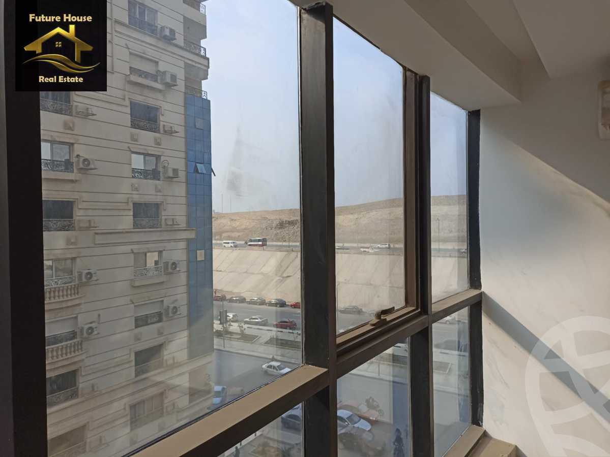 https://aqarmap.com.eg/en/listing/6171172-for-rent-cairo-el-maadi-compounds-rayhanah-plaza