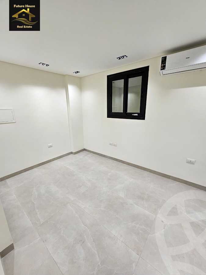 https://aqarmap.com.eg/en/listing/6173428-for-rent-cairo-el-maadi-compounds-rayhanah-plaza
