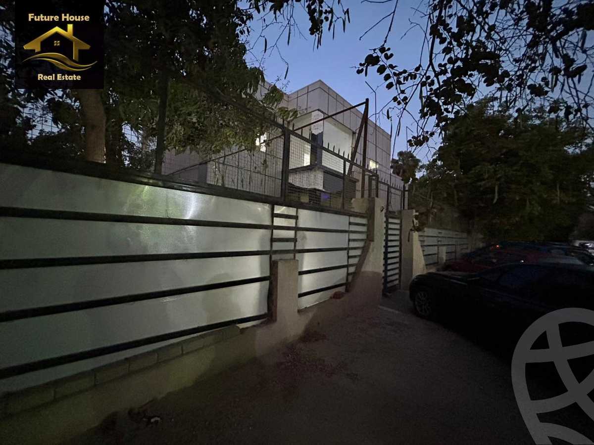 https://aqarmap.com.eg/ar/listing/6173893-for-rent-cairo-el-maadi-sarayat-el-maadi-street-20