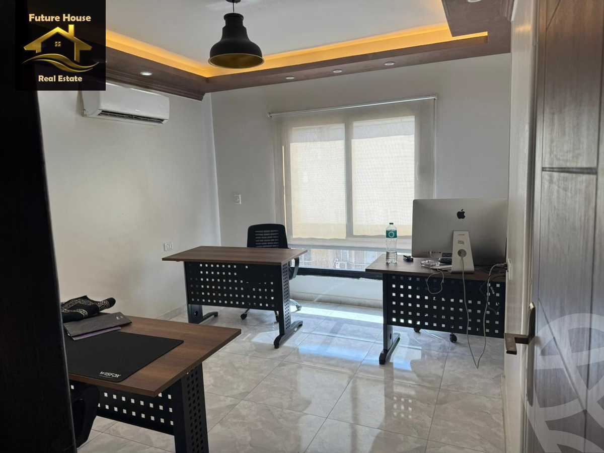 https://aqarmap.com.eg/ar/listing/6177251-for-rent-cairo-el-maadi-compounds-rayhanah-plaza