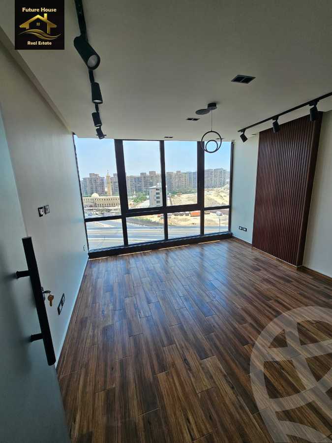 https://aqarmap.com.eg/ar/listing/6178789-for-rent-cairo-el-maadi-compounds-rayhanah-plaza