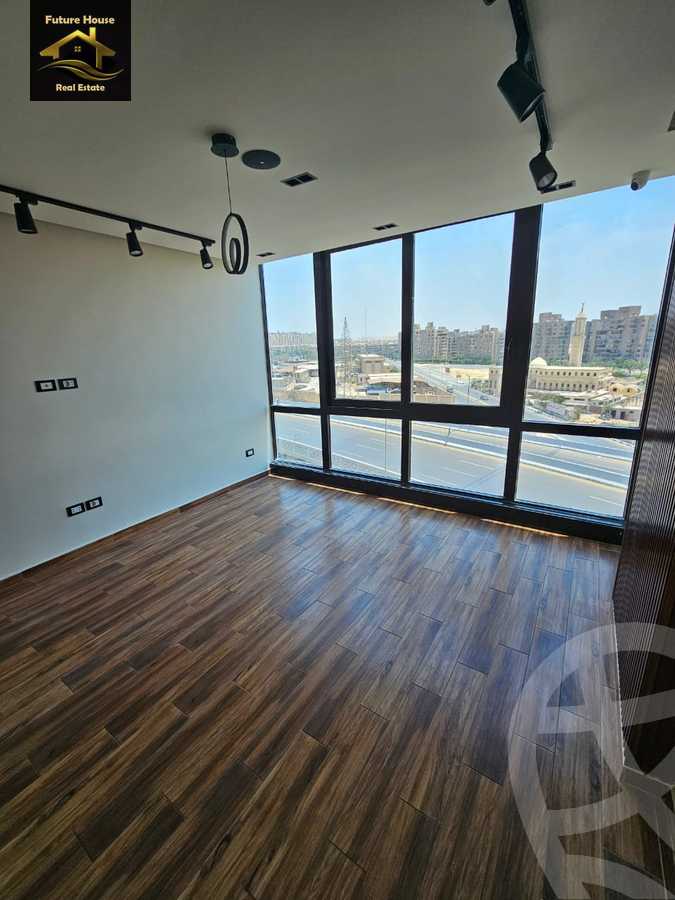 https://aqarmap.com.eg/ar/listing/6178789-for-rent-cairo-el-maadi-compounds-rayhanah-plaza