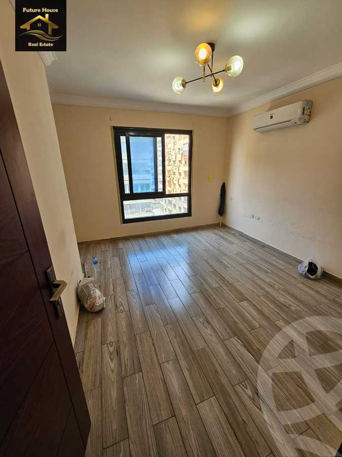 https://aqarmap.com.eg/en/listing/6185382-for-rent-cairo-el-maadi-compounds-rayhanah-plaza