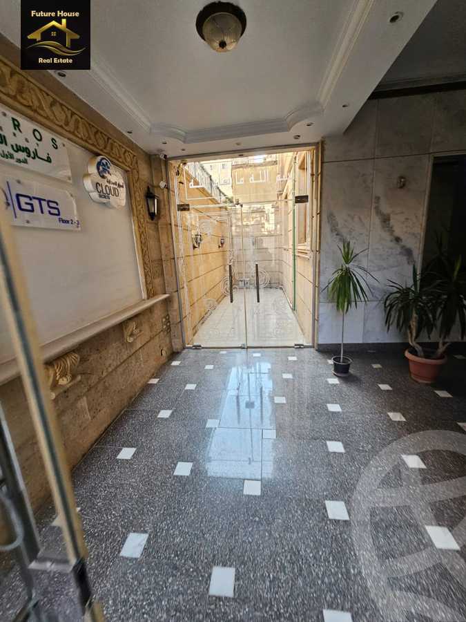https://aqarmap.com.eg/ar/listing/6202299-for-rent-cairo-el-maadi-compounds-bavaria-town