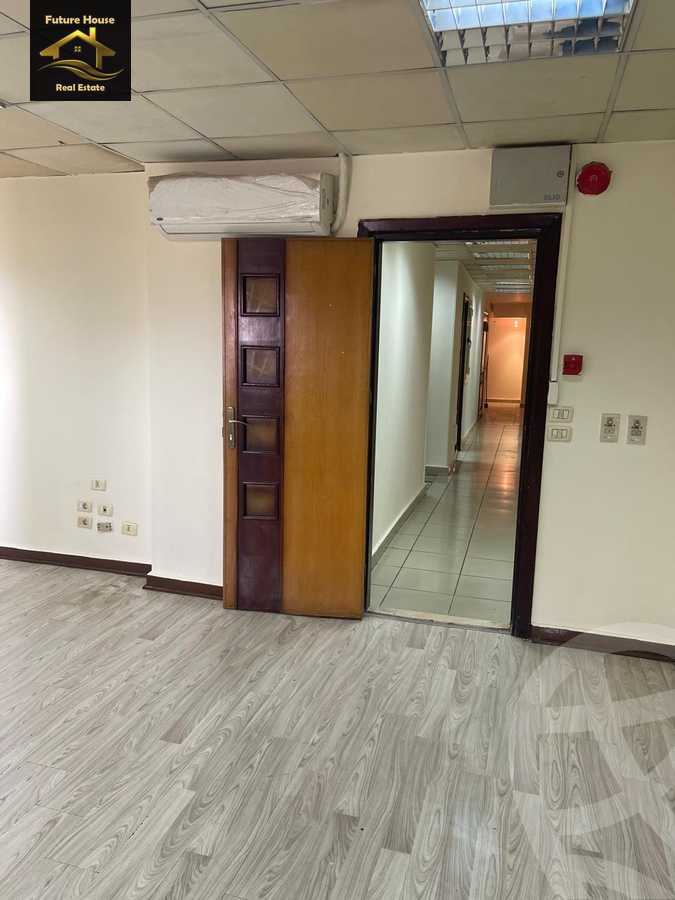 https://aqarmap.com.eg/ar/listing/6202466-for-rent-cairo-el-maadi-kornish-el-maadi-brj-thmn