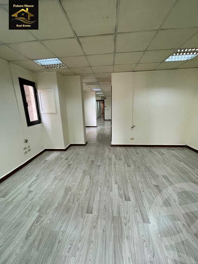 https://aqarmap.com.eg/ar/listing/6202466-for-rent-cairo-el-maadi-kornish-el-maadi-brj-thmn