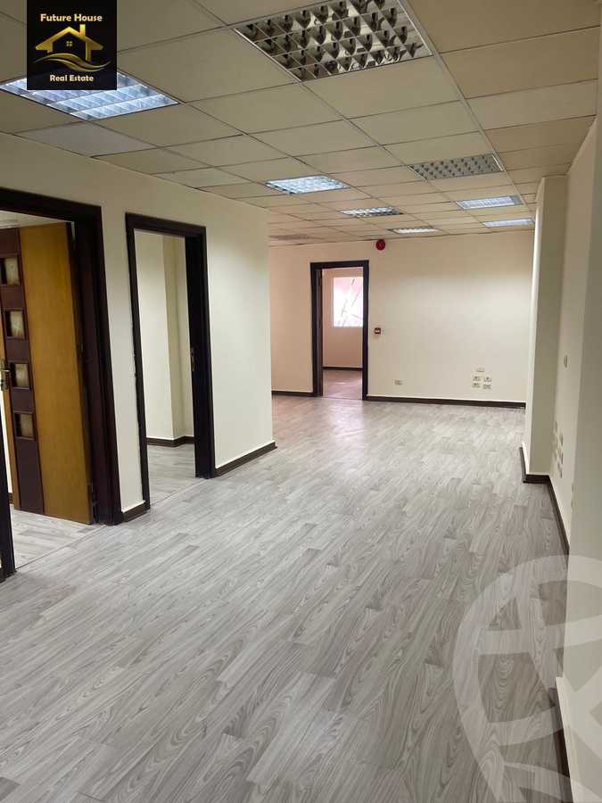 https://aqarmap.com.eg/ar/listing/6202502-for-rent-cairo-el-maadi-kornish-el-maadi-brj-thmn