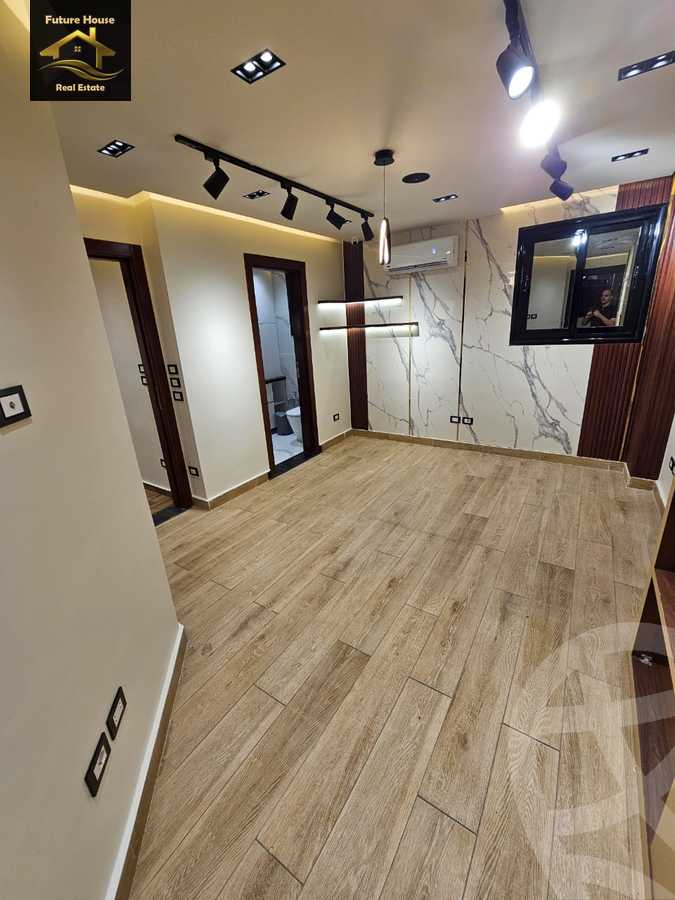 https://aqarmap.com.eg/en/listing/6204564-for-rent-cairo-el-maadi-compounds-rayhanah-plaza