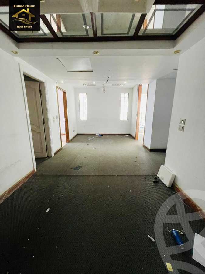 https://aqarmap.com.eg/ar/listing/6264366-for-rent-cairo-el-maadi-kornish-el-maadi-brj-thmn
