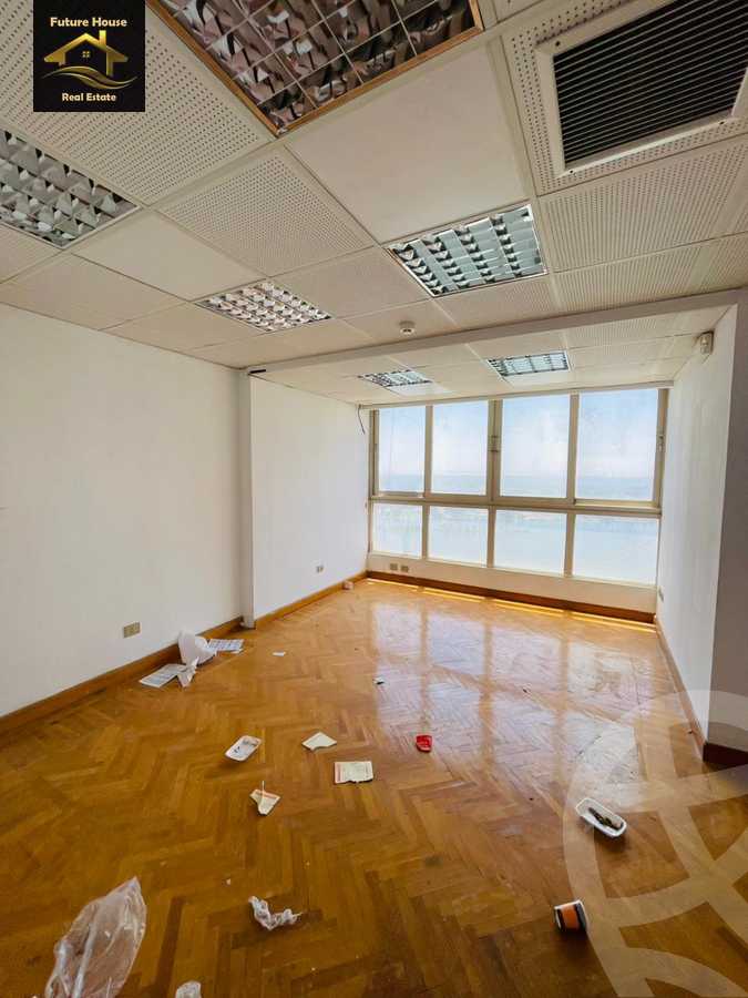 https://aqarmap.com.eg/ar/listing/6264366-for-rent-cairo-el-maadi-kornish-el-maadi-brj-thmn