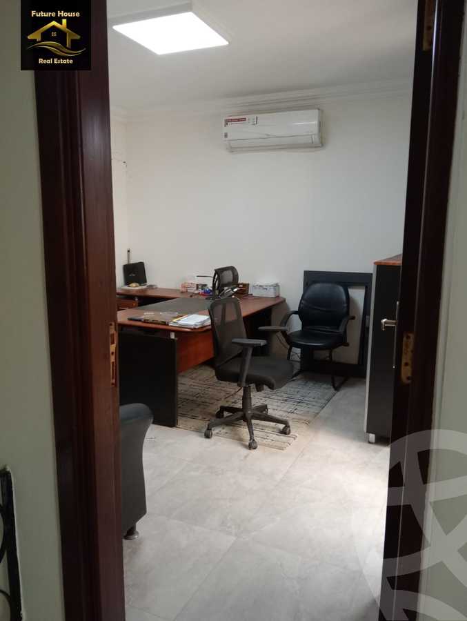 https://aqarmap.com.eg/en/listing/6264389-for-rent-cairo-el-maadi-zahraa-el-maadi-shr-krfwr-lryysy
