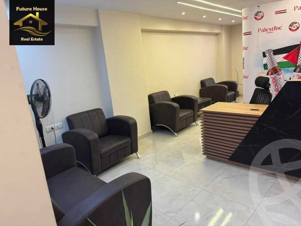https://aqarmap.com.eg/ar/listing/6269457-for-rent-cairo-el-maadi-compounds-rayhanah-plaza