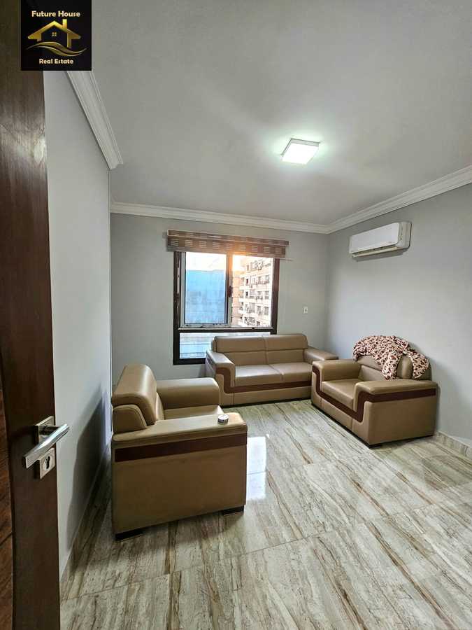 https://aqarmap.com.eg/ar/listing/6271387-for-rent-cairo-el-maadi-compounds-rayhanah-plaza