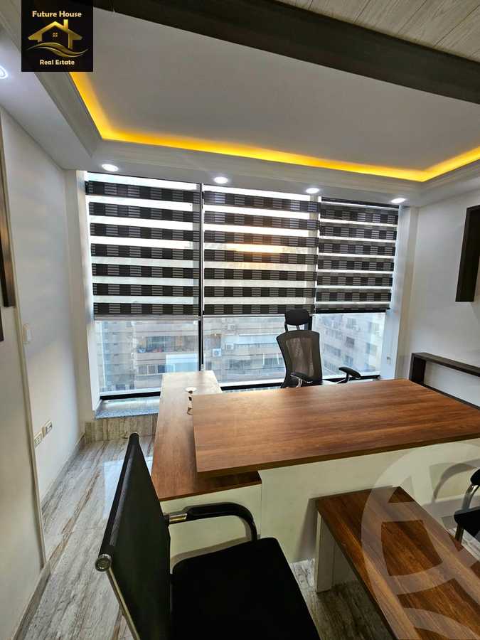 https://aqarmap.com.eg/ar/listing/6271387-for-rent-cairo-el-maadi-compounds-rayhanah-plaza