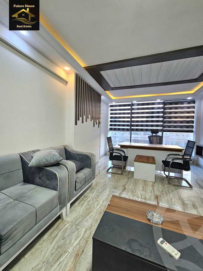 https://aqarmap.com.eg/ar/listing/6271387-for-rent-cairo-el-maadi-compounds-rayhanah-plaza
