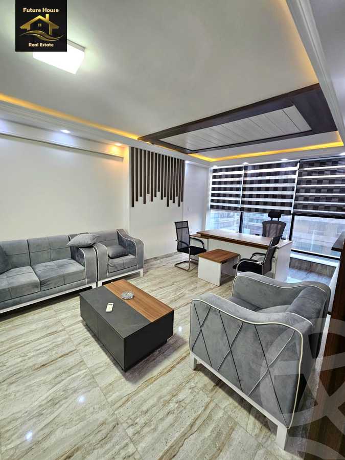 https://aqarmap.com.eg/ar/listing/6271387-for-rent-cairo-el-maadi-compounds-rayhanah-plaza