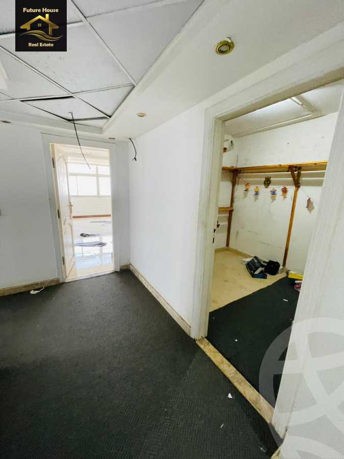 https://aqarmap.com.eg/ar/listing/6271506-for-rent-cairo-el-maadi-kornish-el-maadi-brj-thmn