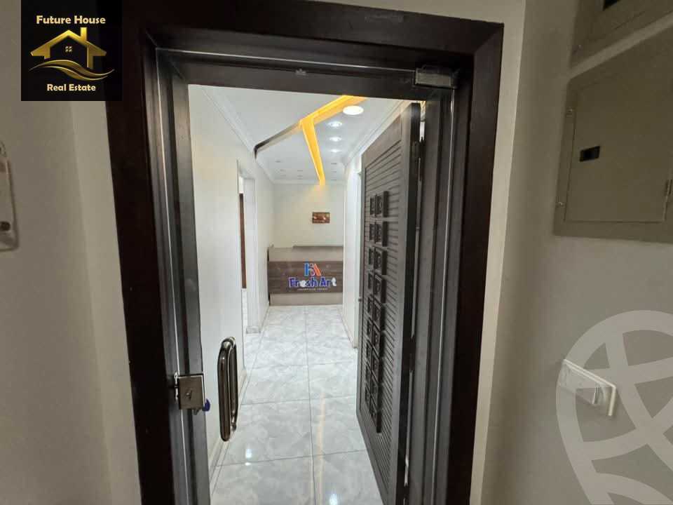 https://aqarmap.com.eg/ar/listing/6283362-for-rent-cairo-el-maadi-compounds-rayhanah-plaza